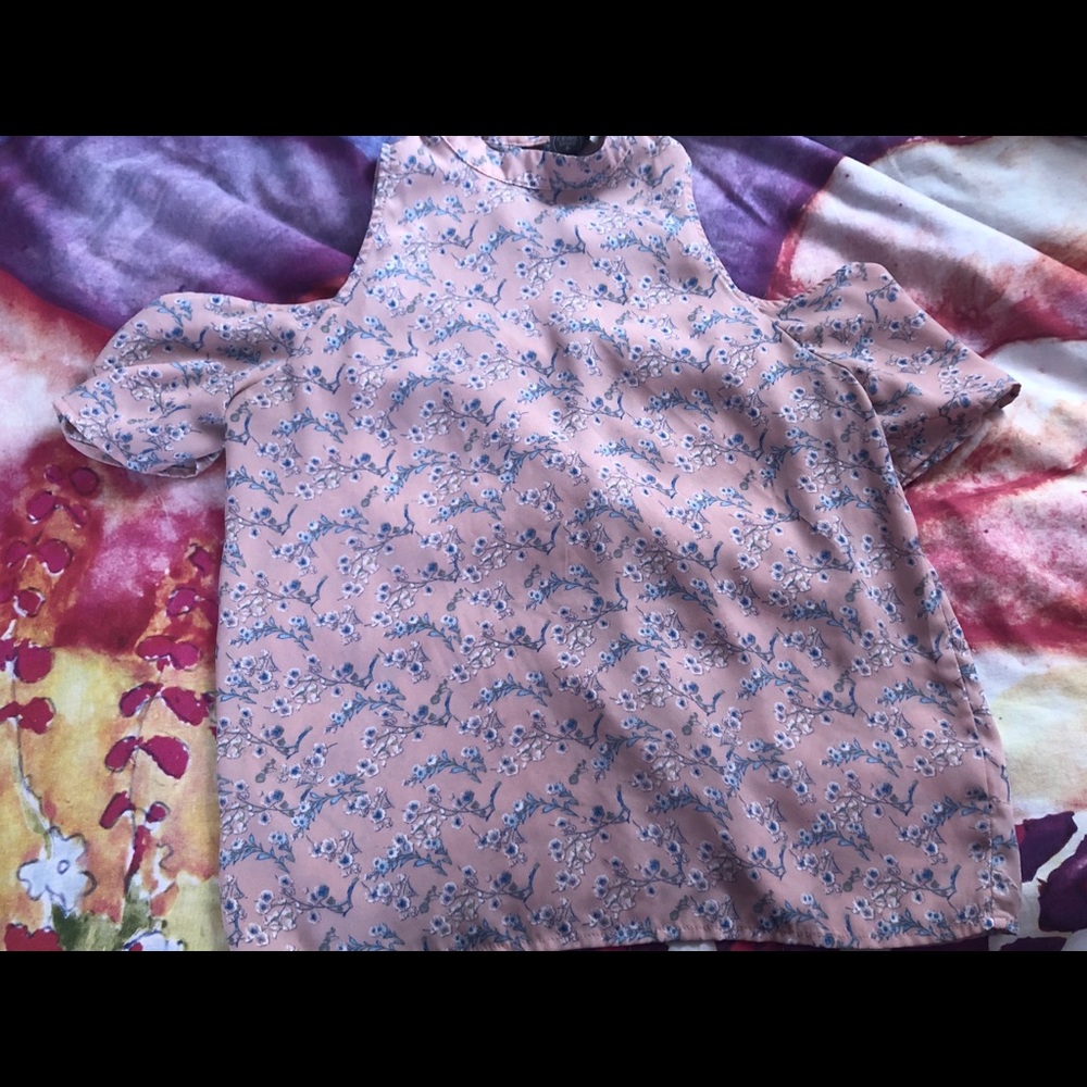 TJ Maxx Floral Open Shoulder Top